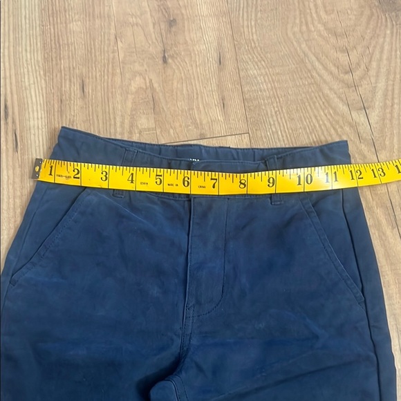 Old Navy Kids Quick Dry Shorts - Picture 5 of 6